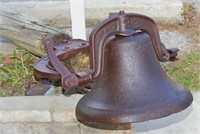 No,2 Cast Iron Bell on 10FT Wood Pole Stand
