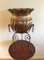 Brass planter, made in Italy with wrought iron
