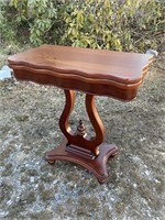 SOLID CHERRY LYRE BASE FLIPTOP GAME TABLE