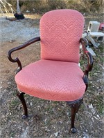 HICKORY CHAIR MAHOGANY FRAME QUEEN ANNE OPEN ARM