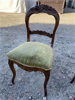 CARVED VICTORIAN BALLOON BACK CHAIR