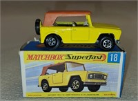 Vintage Matchbox Superfast Field Car 18 in Box