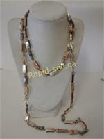 Gorgeous Pearl Shell Necklace