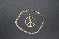 14kt Chain Bracelet & 14kt Peace Sign Charm
