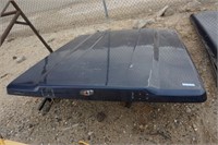 Leer 700 Truck Lid (DAMAGE TO  ARM UNDER COVER)