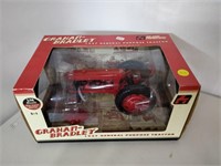 Graham Bradley 1937 General Purpose tractor 1/16