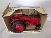 McCormick WD 9 tractor 1/16