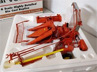 Fox 3000 harvester with corn and hay head 1/16