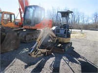 John Deere 17 ZTS Rubber Track Mini Excavator,