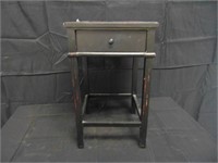 BLACK REPRO LAMP DRAWED TABLE