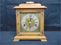 REPRODUCTION CARRIAGE MANTEL CLOCK