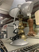 ADJUSTIBLE DESK LAMP