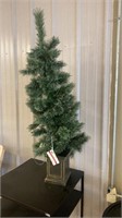 3 ft prelit Christmas tree