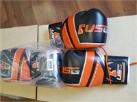 cowhide assorted size boxing gloves