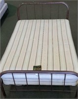 Vintage metal full size bed frame, comes with