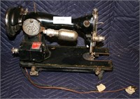 VTG. ELECTRIC SEWING MACHINE - UNTESTED