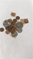 Lot of misc US and foreign money coins - wheats
