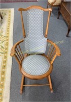 Upholstered rocking chair, Chaise berçante