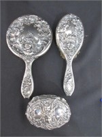 An Art Nouveau Silver Plated Grooming Set