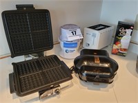 Waffle maker, sandwich grill, choppers & toaster