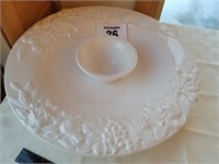Beautiful, Italian svc dish - 18-1/2" d & bowl