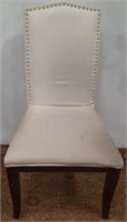 11 - NICE UPHOLSTERED WHITE ARMLESS CHAIR
