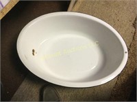 large oval enameled pan