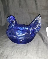 Hens on Nest 6" Blue Glass