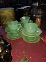 Fire king jadeite 6 cups and saucer