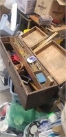 33x10x10 vintage wooden tool box w/tools