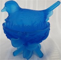 WESTMORELAND BIRD ON NEST*BLUE GLASS