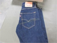 Levi Jeans red tab 512