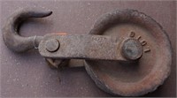 steel pulley w/ hook marked LC13
