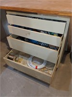METAL CABINET AND CONTENTS - ELECTRICAL