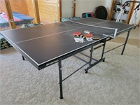 Harvard foldable ping pong table w/ accessories