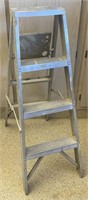 4 Foot Folding Aluminum Step Ladder