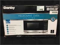 DANBY MICROWAVE OVEN
