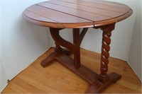Drop Leaf End Table Broyhill 27"D w/ Leaves Up
