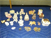 Cat Figurines & Decorations