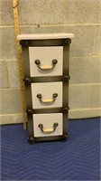 Mini chest of drawers