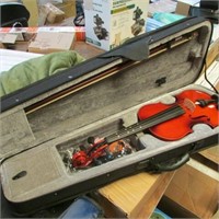 EASTAR VIOLIN IN CASE WITH BOW