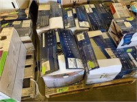 Pallet lot of salvage ceiling fans