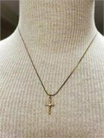 Cross Pendent Necklace