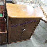Cabinet with shelves 23x 27x 34T