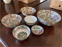 6 oriental bowls