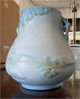 Weller vase 6” tall