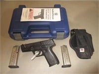 Smith & Wesson SD9 - SD40 Pistol