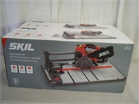 Brand new Skil 4 3/8" flooring saw