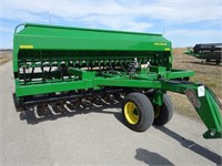 John Deere 1590 No Till Drill