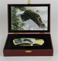 Jaguar Deluxe Wildlife Eagle Gold Lockback Knife